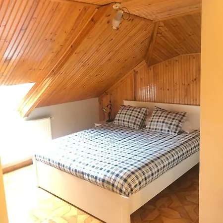 La Casina De Kiko * Χιχόν